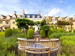 Gardens - click for photo gallery